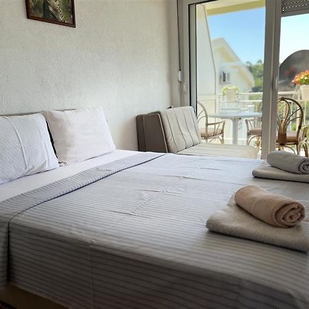 Apartmani Neda Bane Petrovac Buitenkant foto