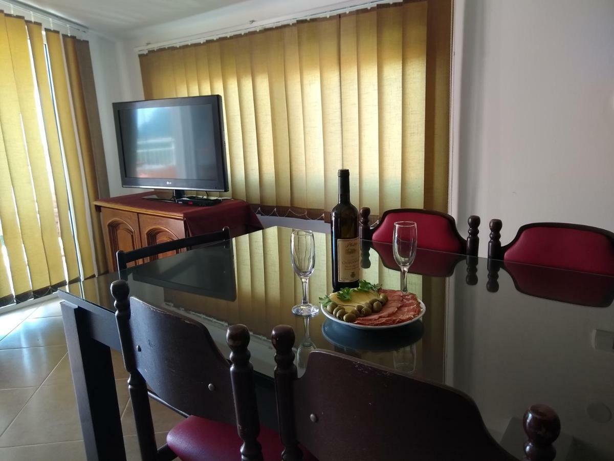 Apartmani Neda Bane Petrovac Buitenkant foto